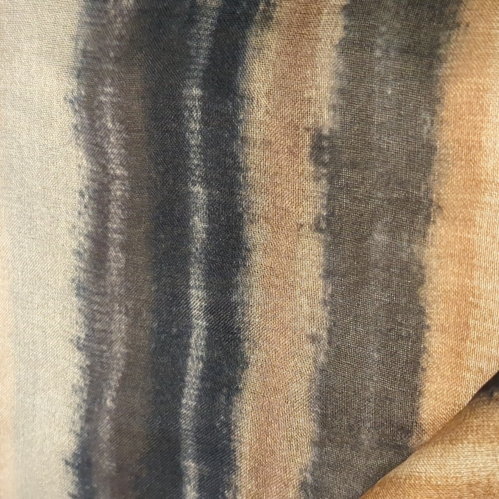 3/$15 Vintage 70s Scarf Striped Neutral Tan Grey Navy Blue Water Color Muted MCM - Picture 8 of 9